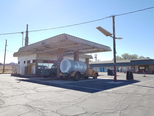 Route 66 location - retro fuel station