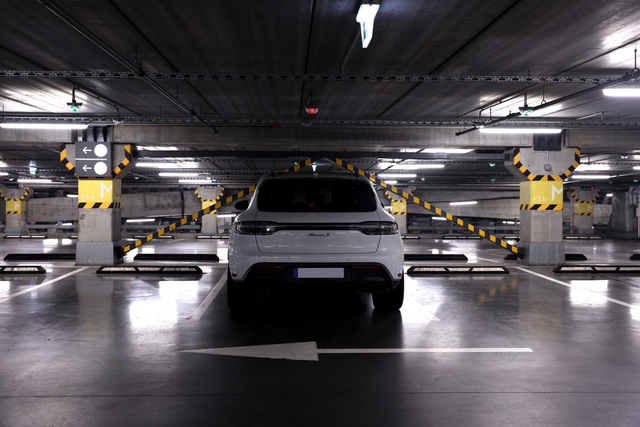 2023-2026 porsche macan s carrera white metallic rear parking scene