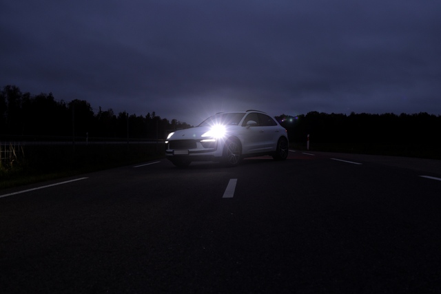 2023-2026 porsche macan s carrera white metallic on the road