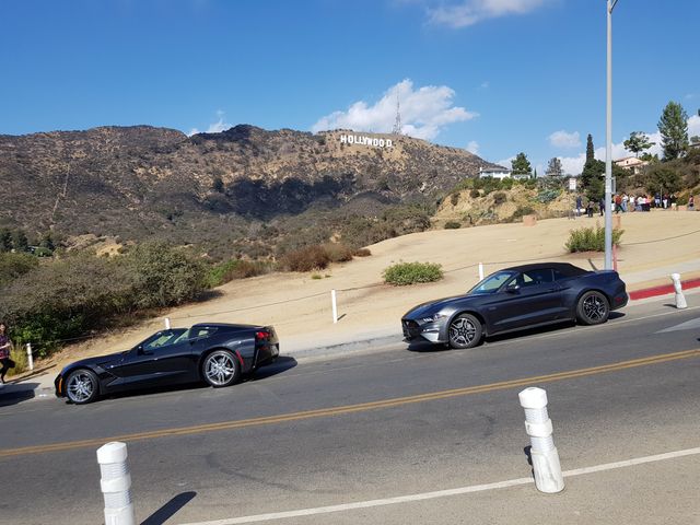 Some nice cars and Hollywood sign