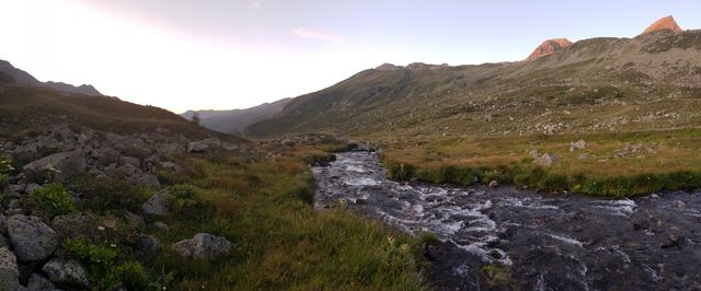 Driving up to Fluela pass