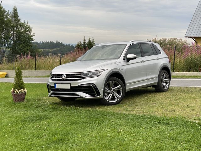 vw tiguan ehybrid r-line 2023 reflex silver metallic