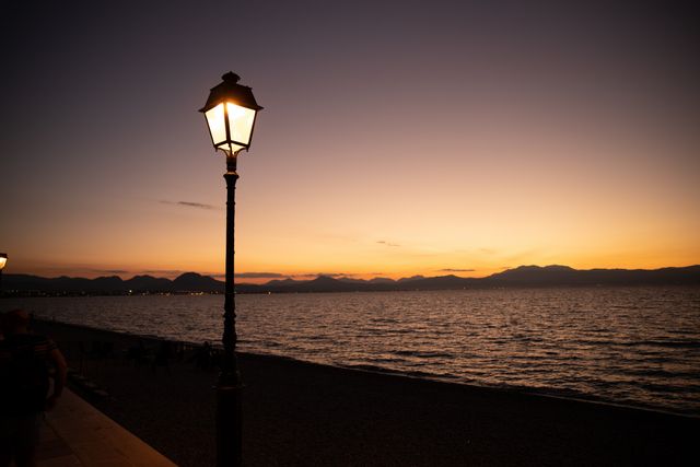 Loutraki sea side pathway