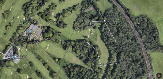 Area looks distant from surroundings